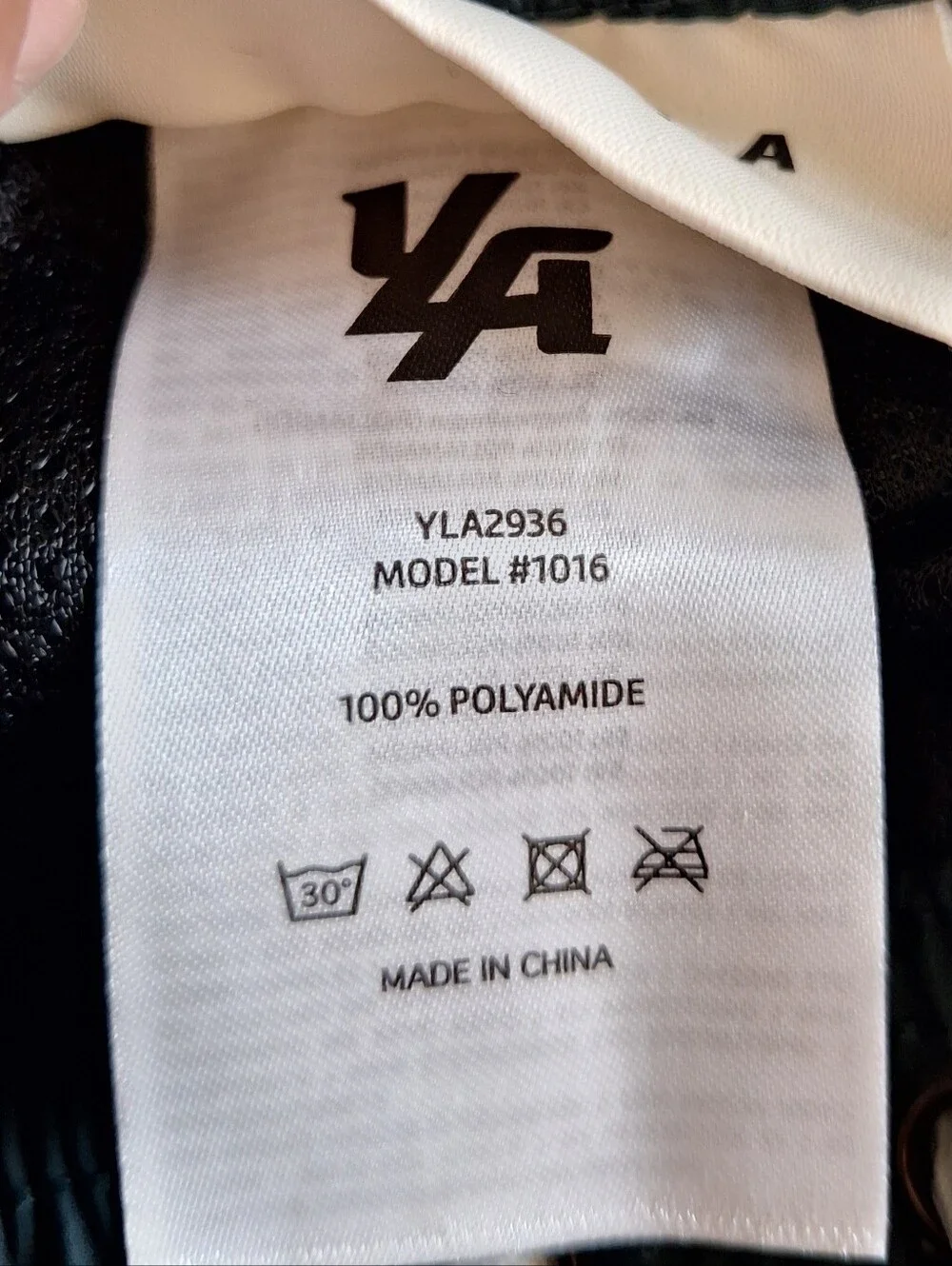 YoungLA Men's 1016 - Crinkle Shorts - NWT  - Small
